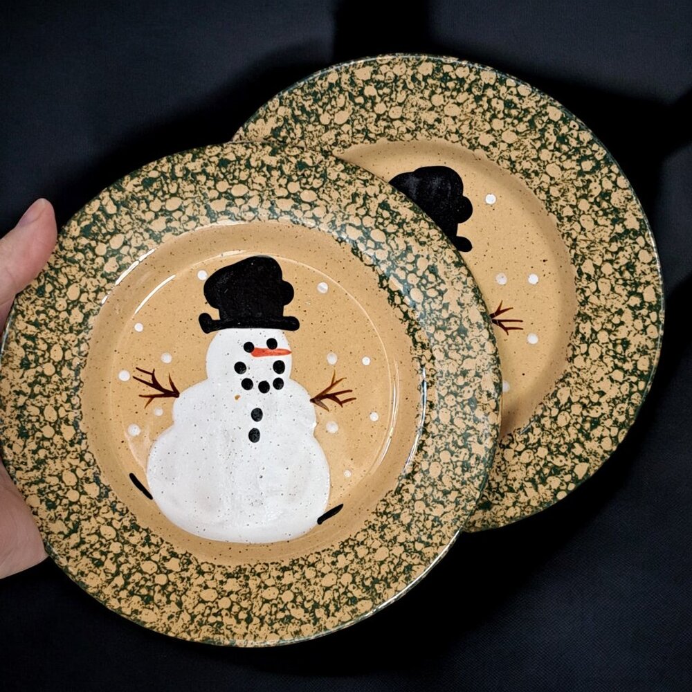 Set /2 Three Rivers Pottery 1999 Snowman 8" Plate Stoneware Green Spatter Border